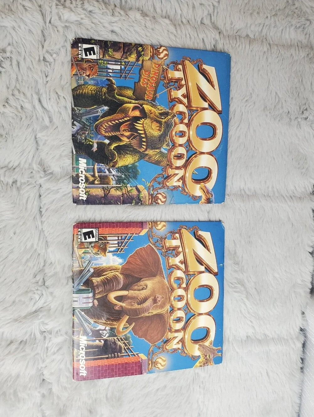 Microsoft Zoo Tycoon & Zoo Tycoon Dinosaur Digs PC Games Bundle
